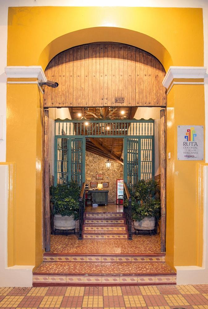 Hotel La Posada Del Doctor León Εξωτερικό φωτογραφία
